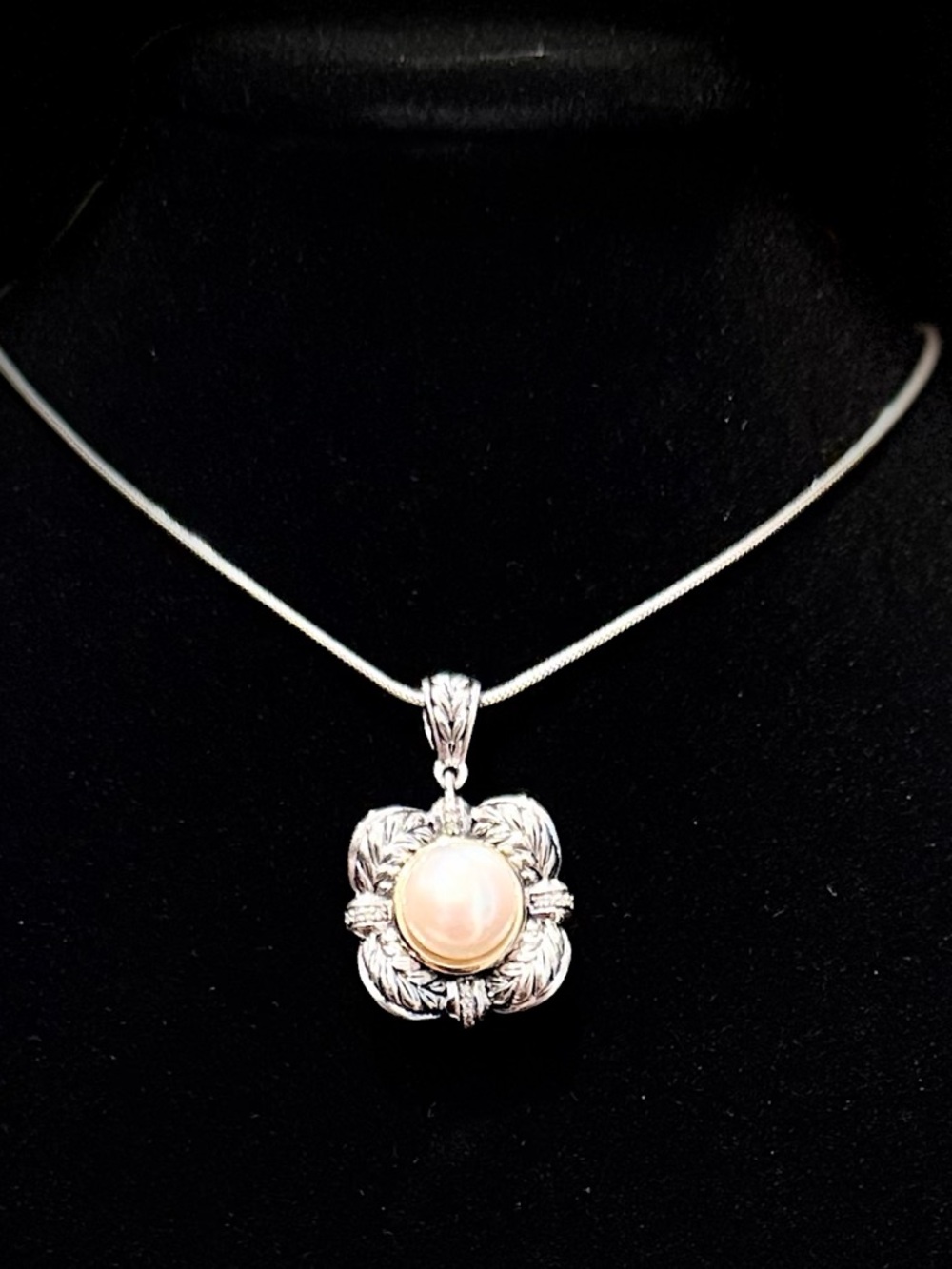 Alwand Vahan Sterling Silver Pearl with diamond accent Pendant